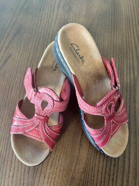 Clarks Bendables Women Sandals Adjustable Strap Size 6M